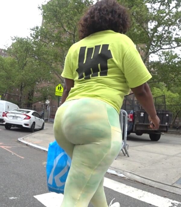 Fine Ebony Walking Thru The Hood in Green Leggings!!