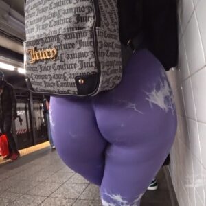 BBW Latina Booty in Super-Wedged Purple Leggings! 🤤🤤🤤