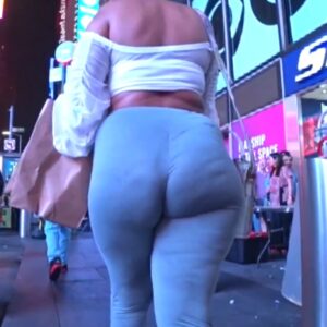 Thickest Donk Booty in Gray Leggings was Wobblin' Too!!! ❤️‍🔥❤️‍🔥❤️‍🔥