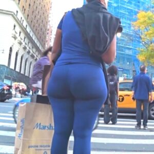 Random Ebony w/ Incredible Ass Gives me Attitude, but then Lets Me Rock!