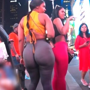 Triple Sexy Dominican Booties Gracing the Candid Scene!!! 😯😯😯
