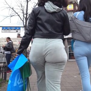 Melanated Ass So Phat & Bouncy in Green Sweats!! [Part 2]